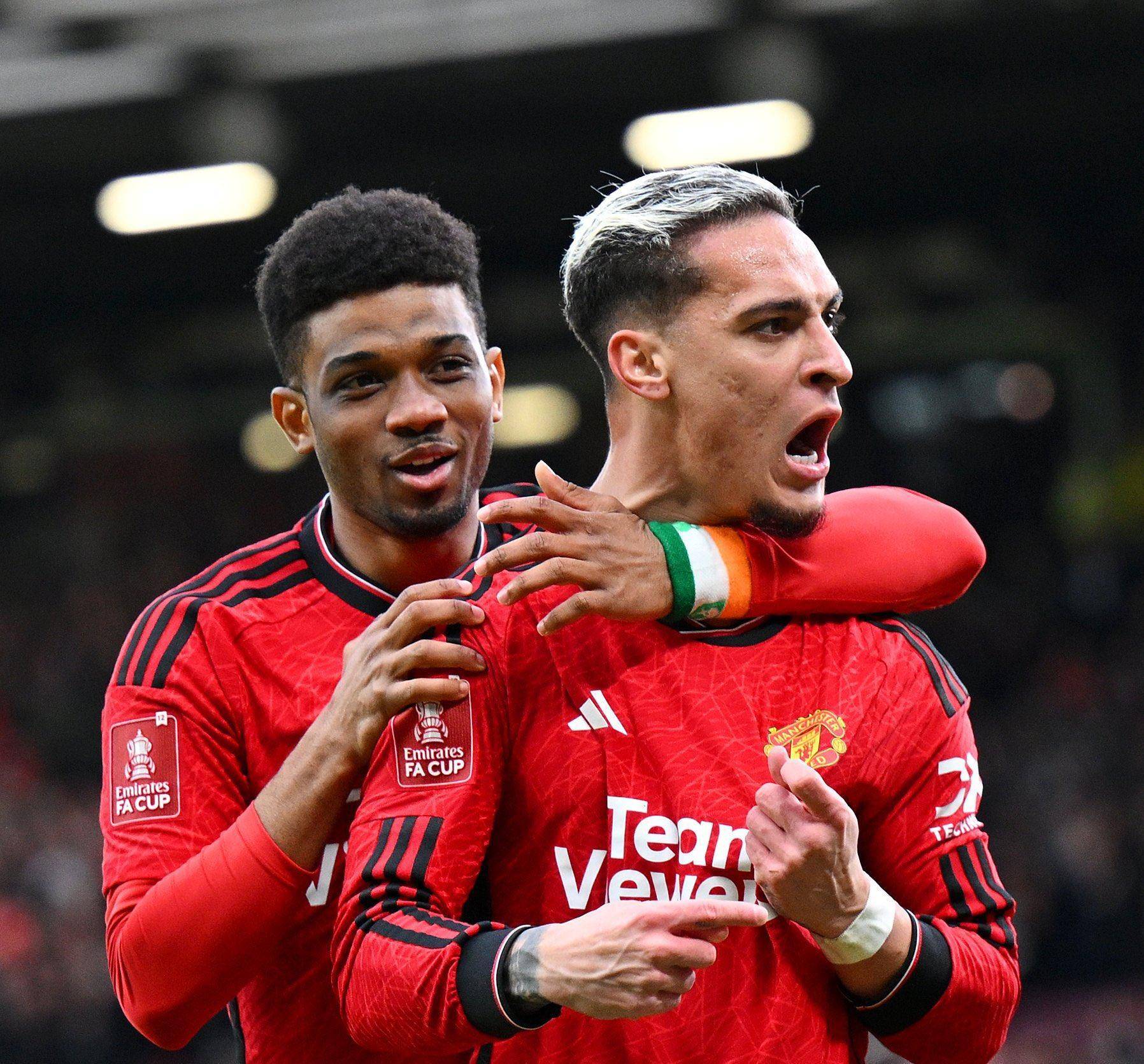 详细阅读:开云体育app下载-法甲赛程吃紧,曼联今夜豪取连胜,底气十足,球探报告显示潜力的简单介绍-开云体育app下载 开云体育app下载-法甲赛程吃紧,曼联今夜豪取连胜,底气十足,球探报告显示潜力的简单介绍-开云体育app下载