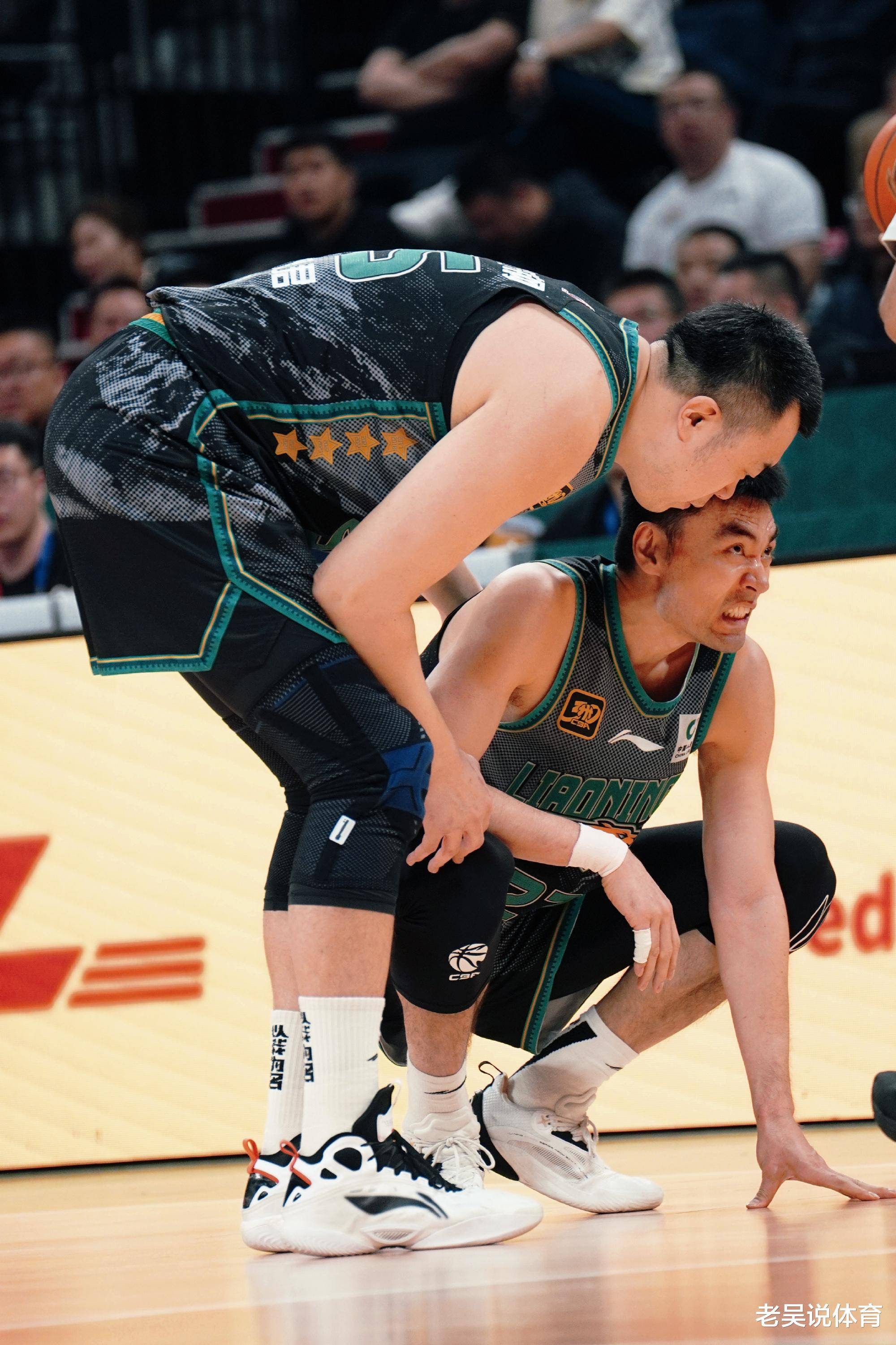 详细阅读:开云-太狠了!广厦男篮围绕NBA季后赛遗憾出局山东男篮围绕法国杯临场应变,清晨奥兰多魔术防线松动的简单介绍-开云 开云-太狠了!广厦男篮围绕NBA季后赛遗憾出局山东男篮围绕法国杯临场应变,清晨奥兰多魔术防线松动的简单介绍-开云